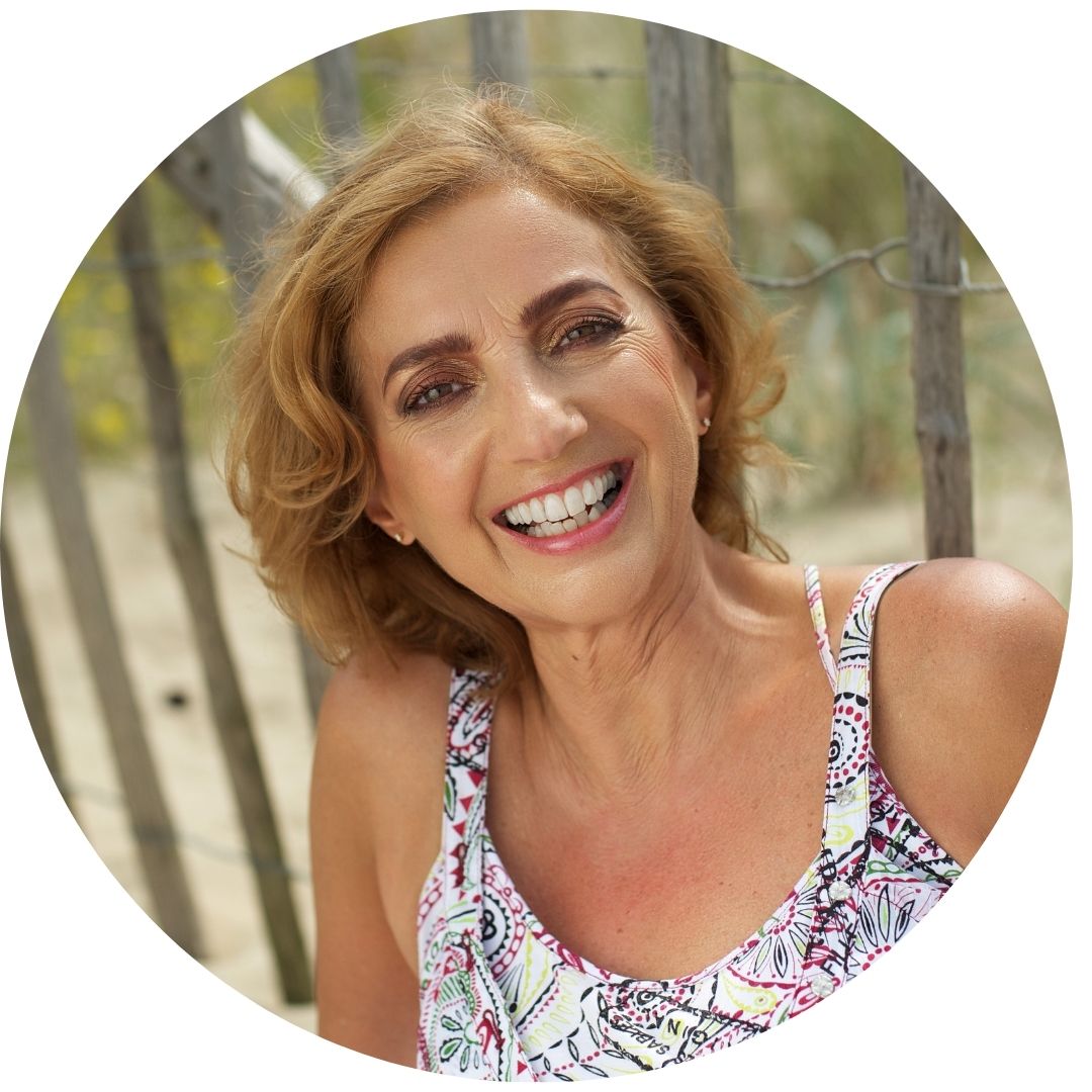 Mirela V.